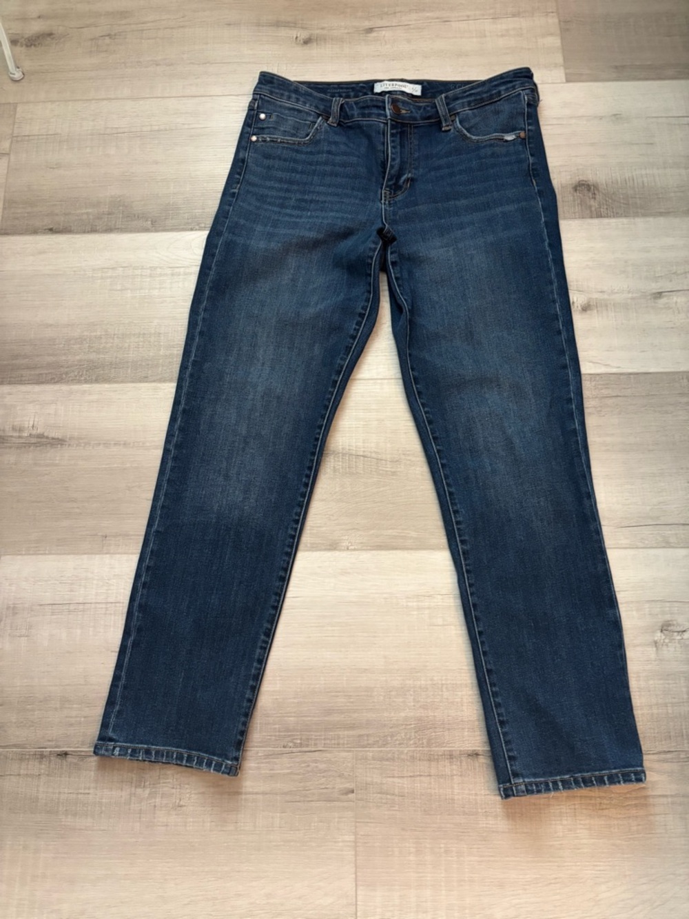 Liverpool Los Angeles Jeans Women Size 8 / 29 Dark Wash Straight Eco